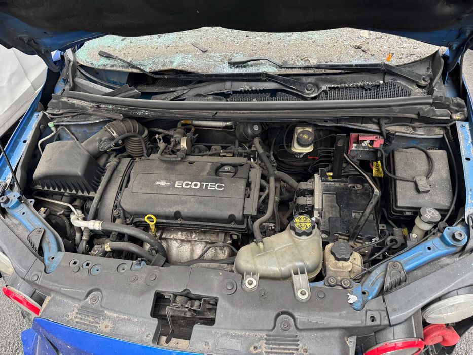 Chevrolet Aveo 2013 T300 LTZ Sonic 1.6 бензин механіка під відновлення
