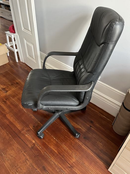 Cadeira de escritório64738207748611121