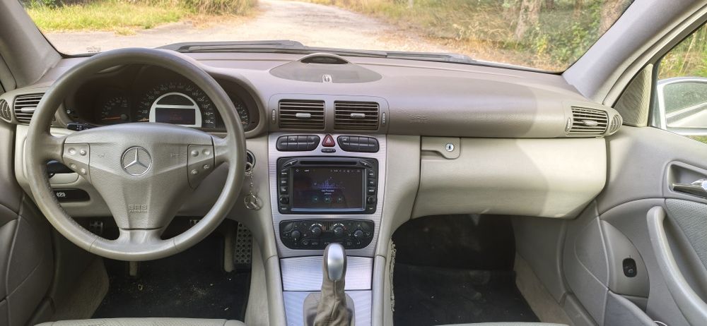 Mercedes-benz C220 Sportcoupe 2004 210.000 km reais Facelift
