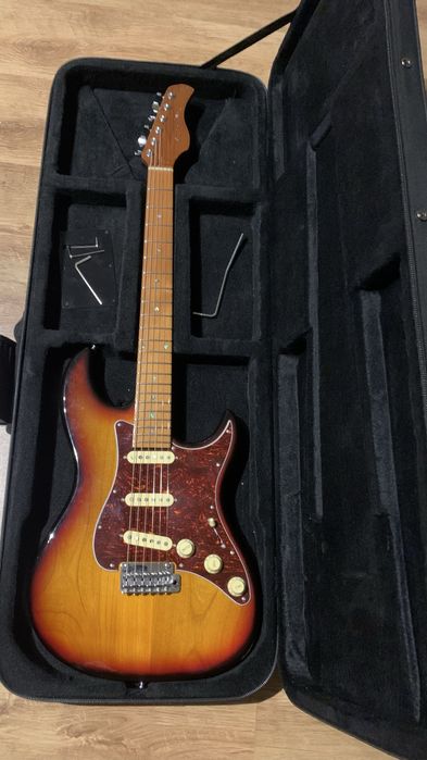 Sire Larry Carlton S7 Vintage + futerał