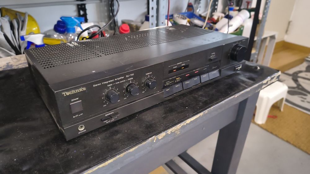 Wzmacniacz Stereo Technics SU-700 | New Class A | Slim Black
