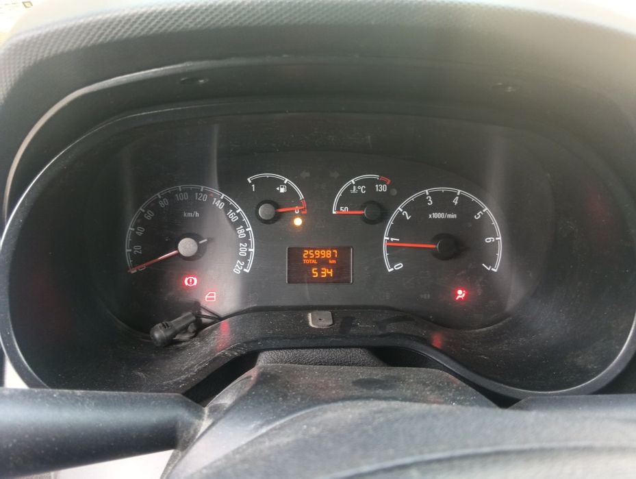 Opel combo 1.3 cdti 2013