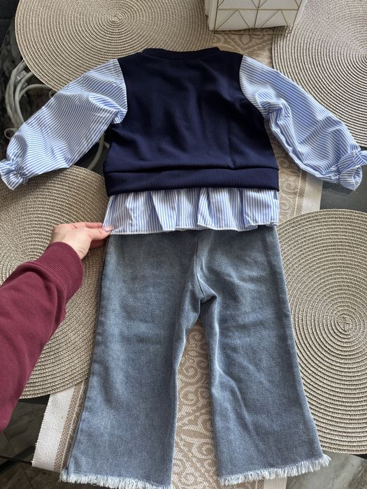 Дитячий костюмчик для дівчинки 18-24 м