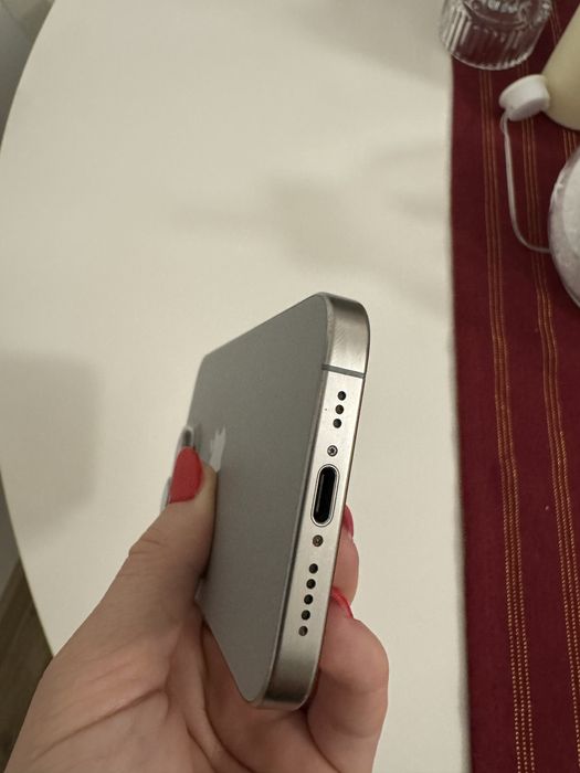 IPhone 15 pro 8GB/512 GB szary kolor