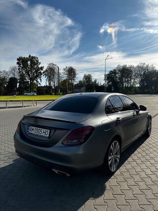 Mercedes-Benz C-Class