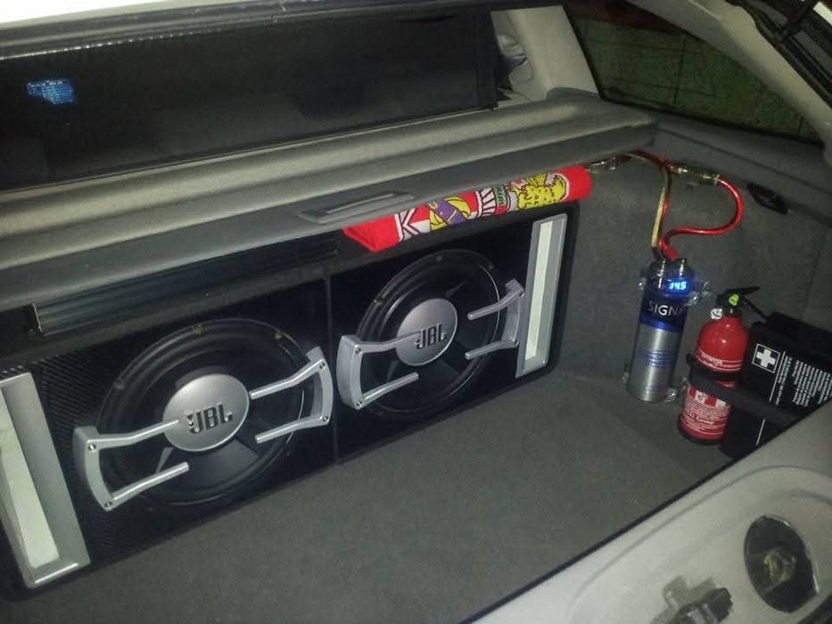 Caixas de Subwoofers jbl...Auto