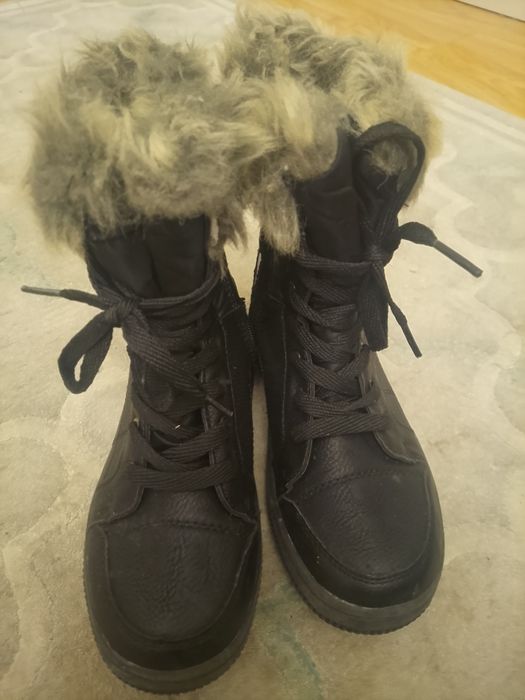 Zimowe buty dla dziewczynki