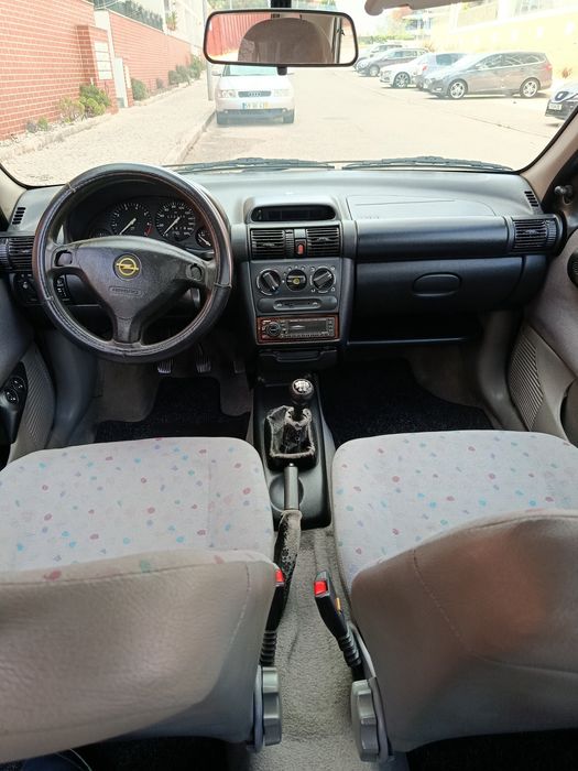 Opel Corsa Eco 1.0 Eco em muito bom estado !!!