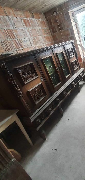 Mebel antyk rzeźbiony