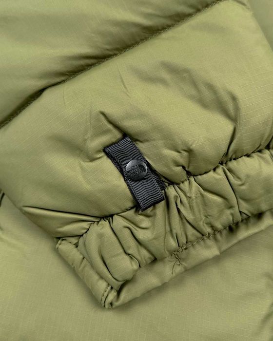 Пуховик The North Face 1996 Nuptse Jacket Tumbleweed Green