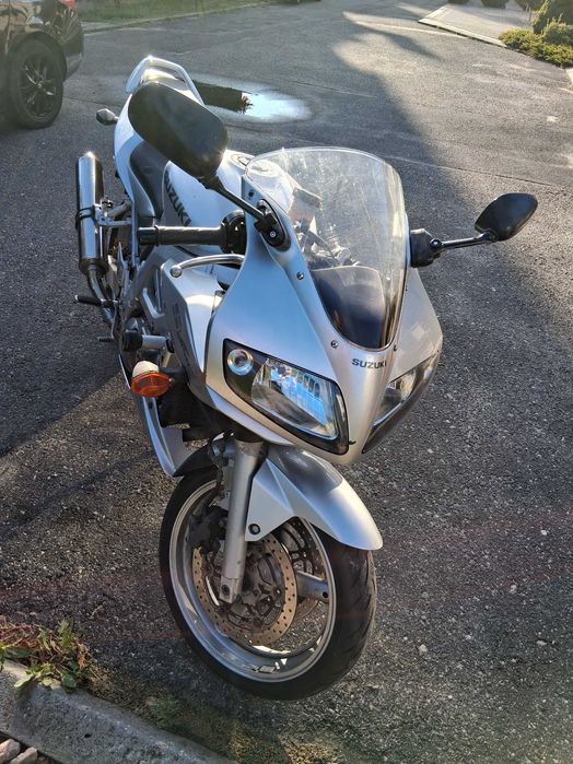 Motocykl Suzuki sv 650 s, 2003 rok, na wtrysku .