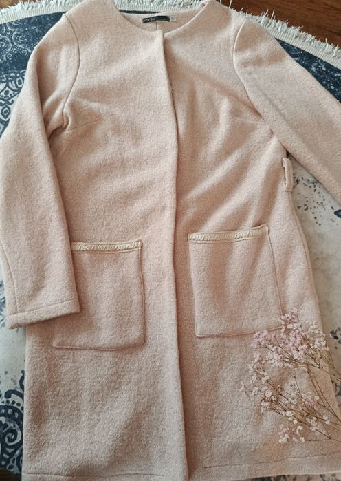 Гарний кардиган букле кольору пудра  50-52 розмір