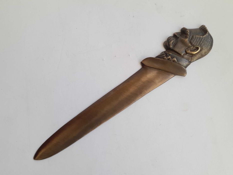 Ozdobny nóż do papieru z Marszałkiem Józefem Piłsudzkim (mosiężny)