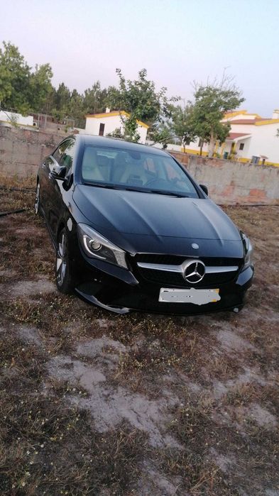 Mercedes-Bens Cla 220 cdi