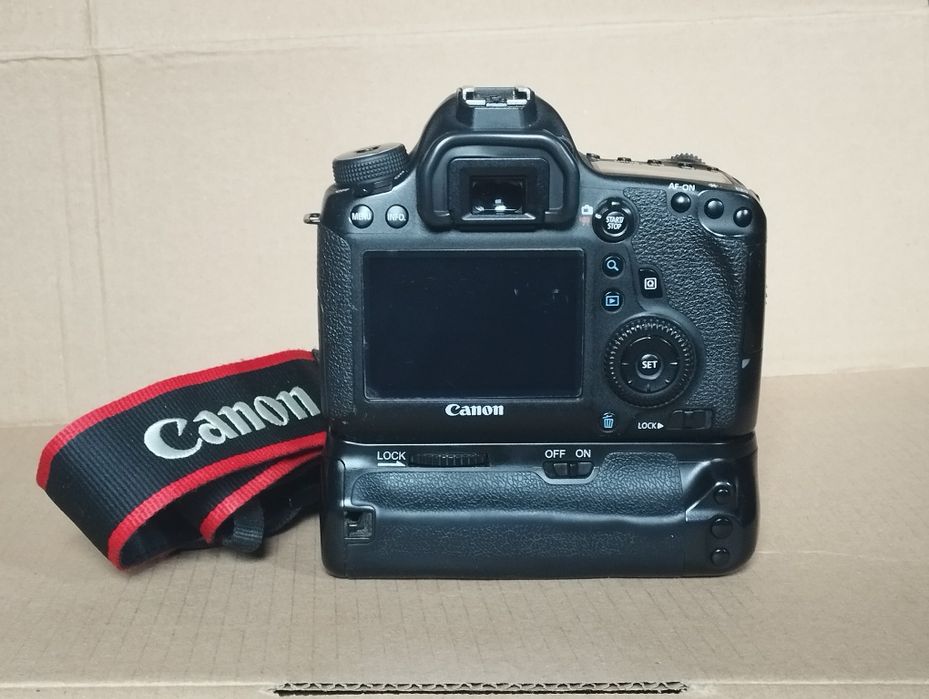 Câmeras Canon7DII e 6D