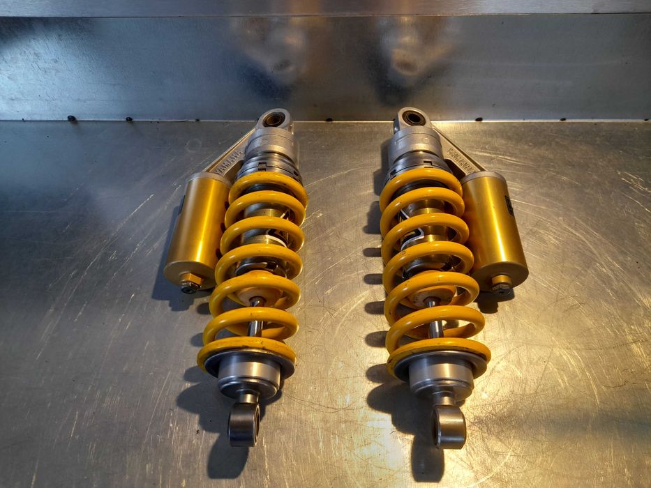 Vendo par amortecedor yamaha/kayaba moto4