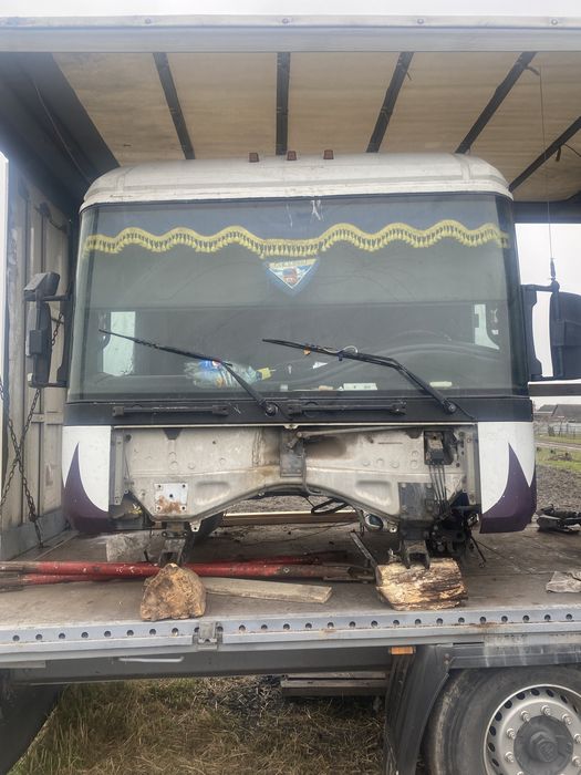 Продам кабіну Renault Magnum Euro 3