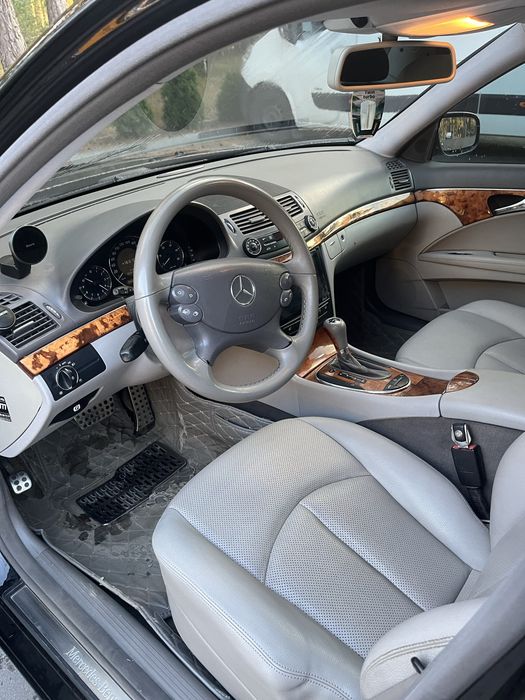 Мерседес w211 2008 р 2,2 дизель