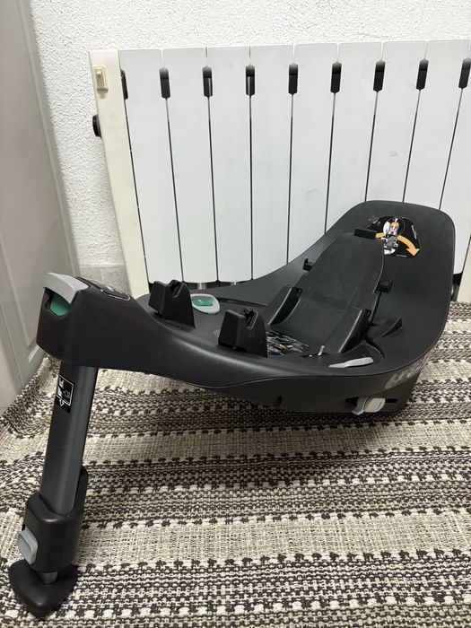 Ovo cybex cloud z + base isofix z + capa chuva