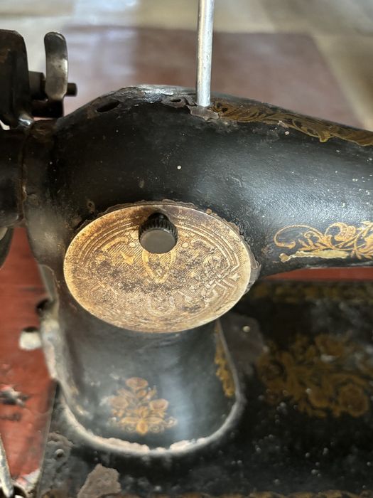 Машинка      швейна