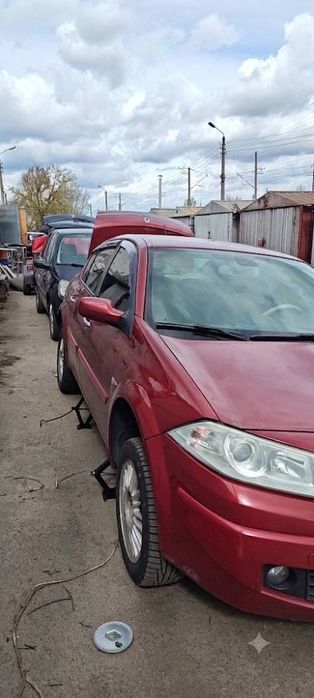 Renault Megan 2 (2.0 газ/бензин) по автівці все зроблено.