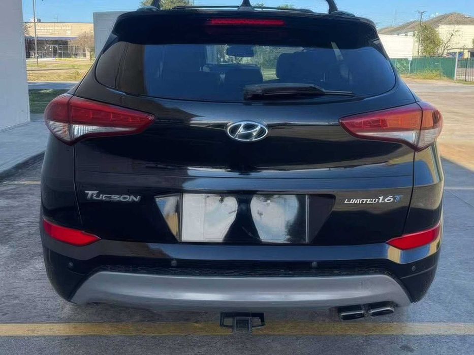 Hyundai Tucson Limited      2017