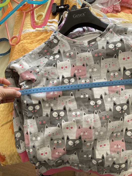 Bluzka rękaw 3/4 koty r 152