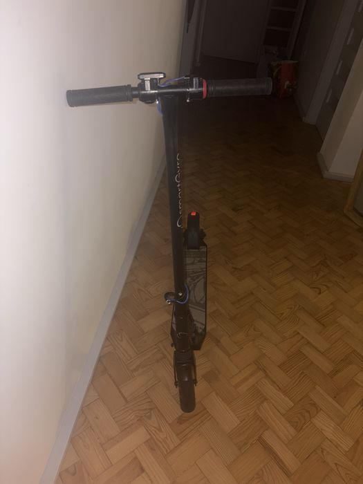 Trotinete elétrica em ótimo estado