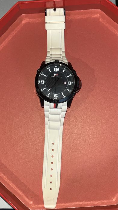 Годинник Tommy Hilfiger