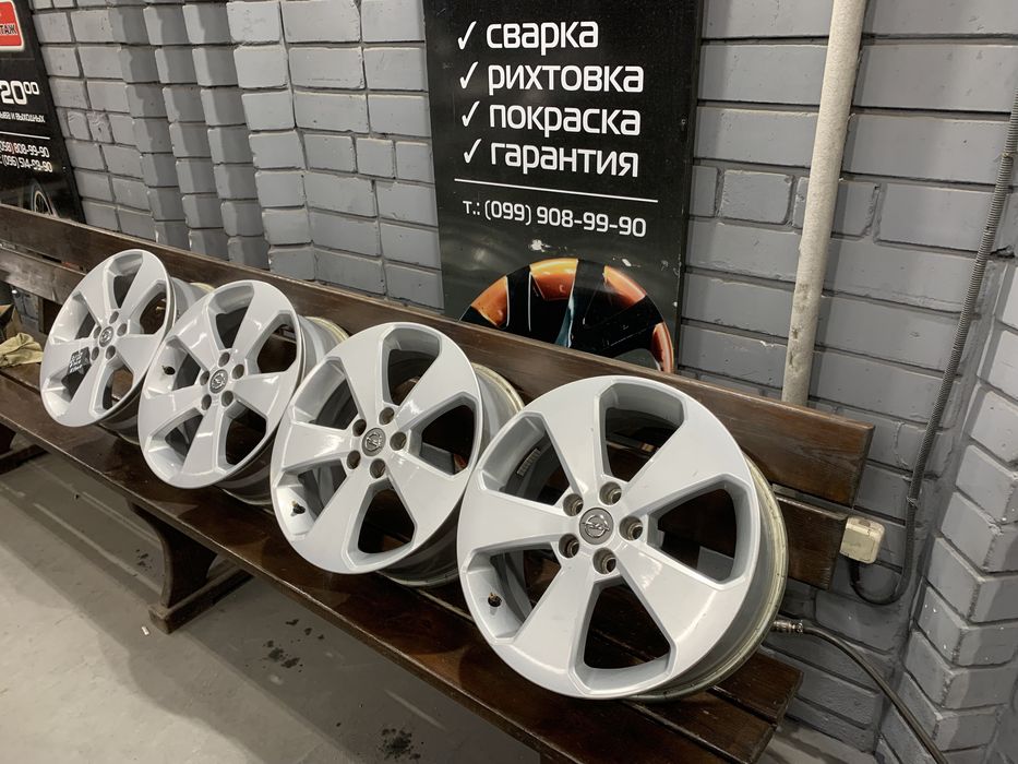 99 Оригинальные литые диски GM 5/105 R17 et 38 85396384