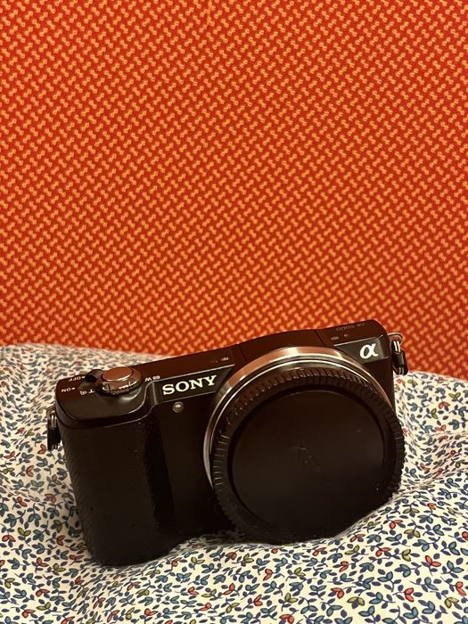 Sony a5000