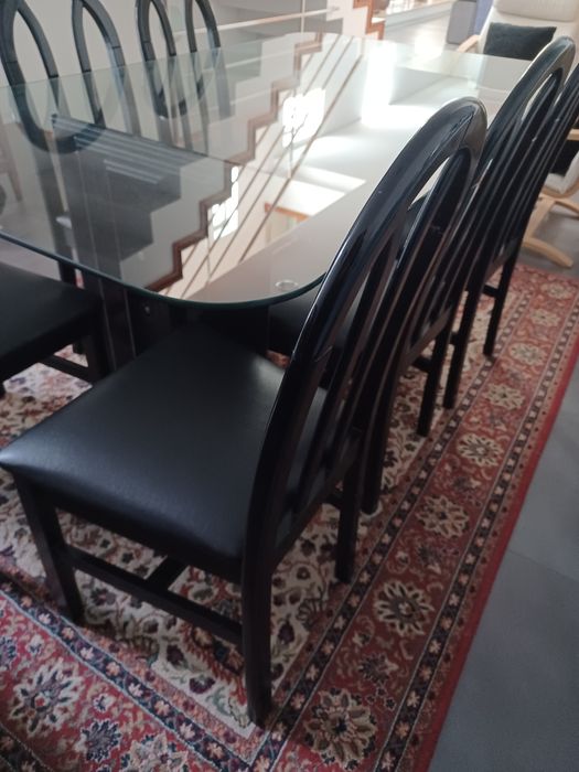 Mesa de sala com 6 cadeiras