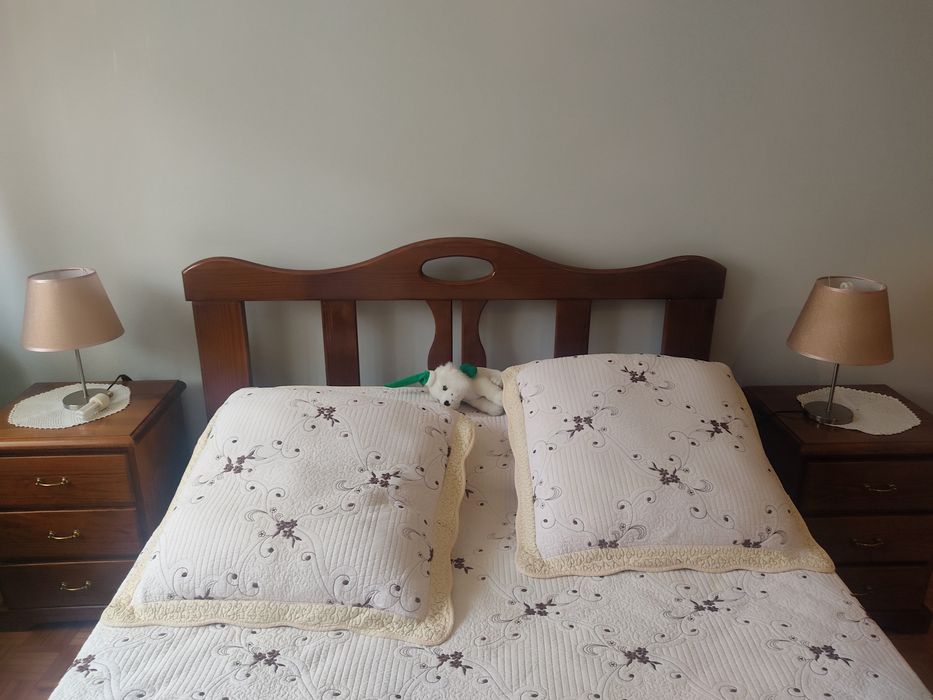 Mobília de quarto de casal com colchão