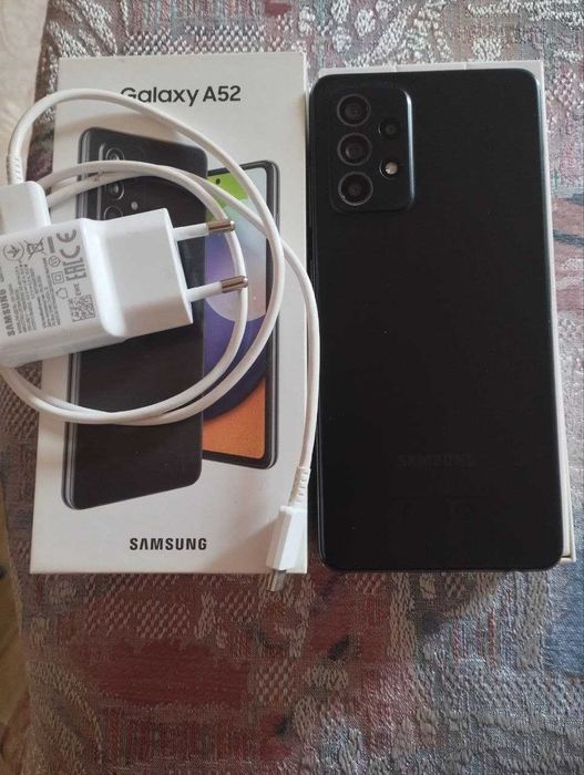 Продам смартфон Samsung Galaxy A52 (оригинал)