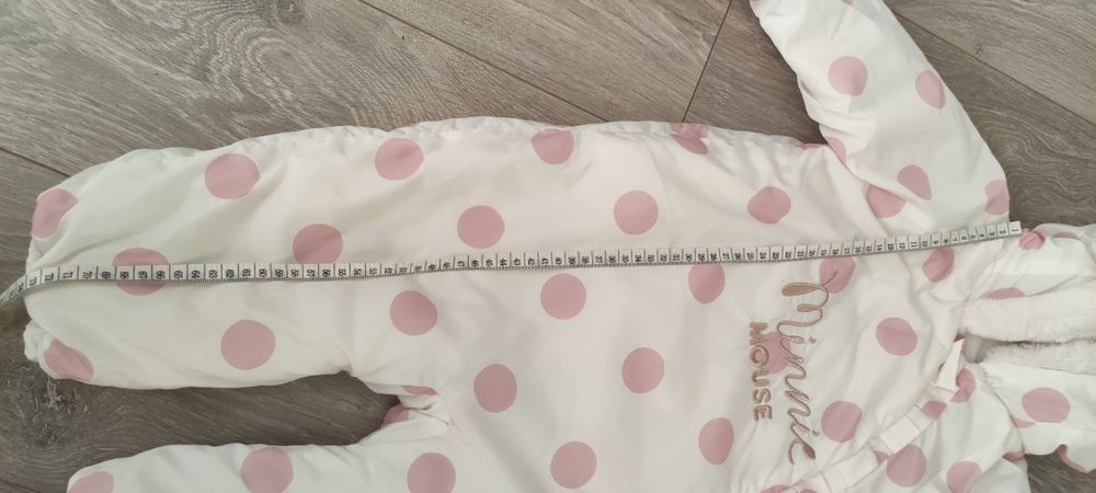 Kombinezon zimowy dla dziewczynki rozmiar 92 Myszka Minnie