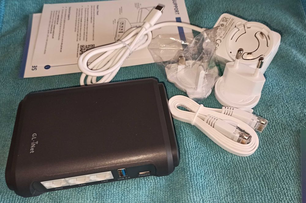 Роутер, маршрутизатор, репитер, точка доступа.