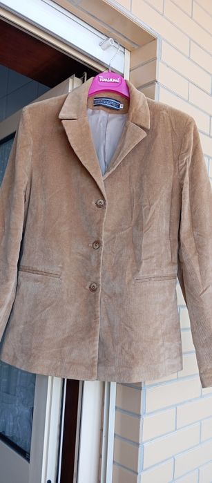 Fato de bombazine de senhora