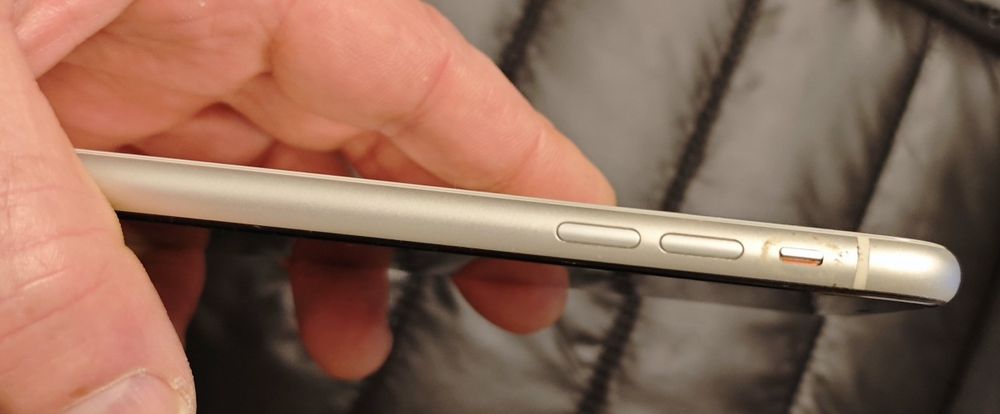 Iphone 11 em muito bom estado