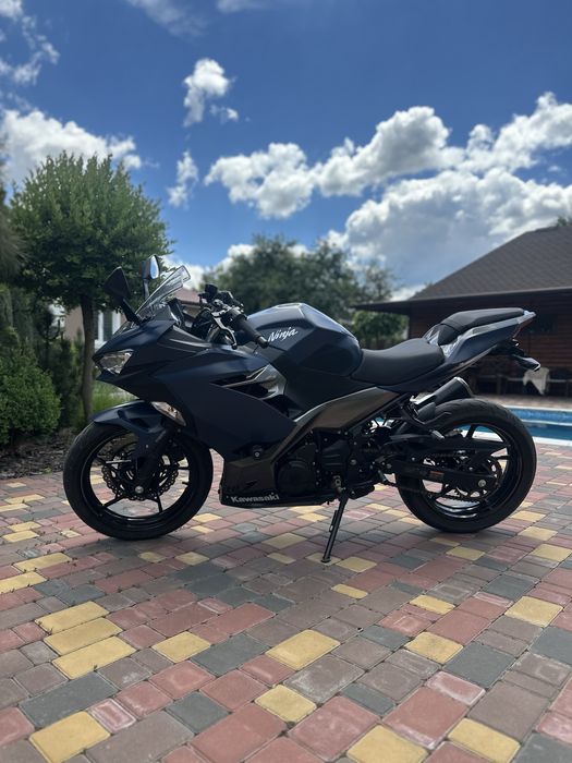 Kawasaki Ninja 400 ABS 2022 | 7000 км | Идеал | Япония
