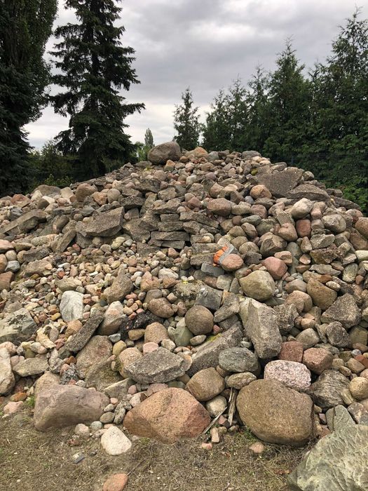 Oddam kamienie polne, gruz betonowy 100 ton