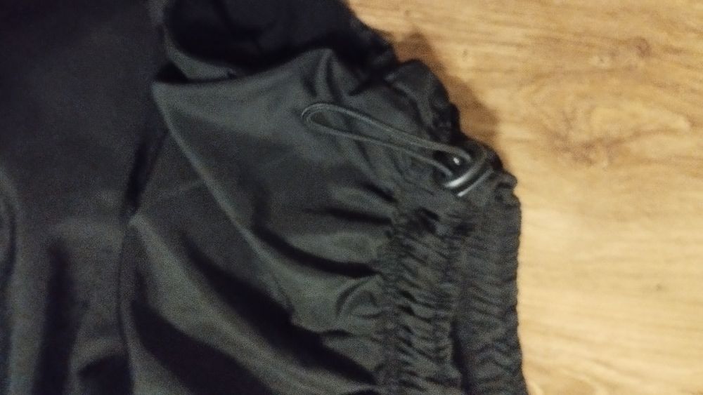 Spodnie szerokie sportowe dresy ortalionowe ściągacze s 36