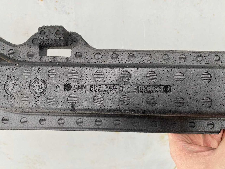 Абсорбер переднього бампера VW Tiguan 18-21 5NN807248