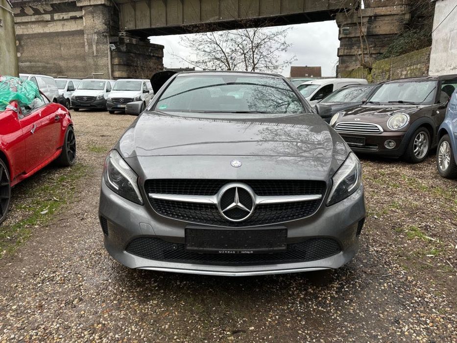 Бампер Mercedes A-Class W169 W176 W177 та ін. запч. до різних моделей