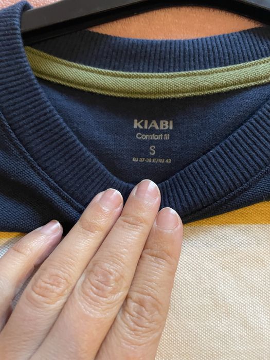 T-shirt com etiqueta homem