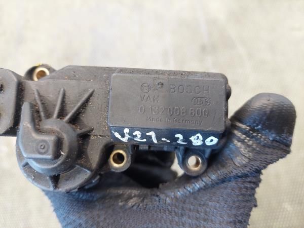 Válvula relanti / controlo ar / passo a passo RENAULT Megane I (BA0/1_
