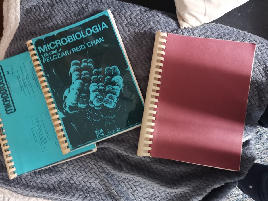 Fotocópias Livros universitários encadernados