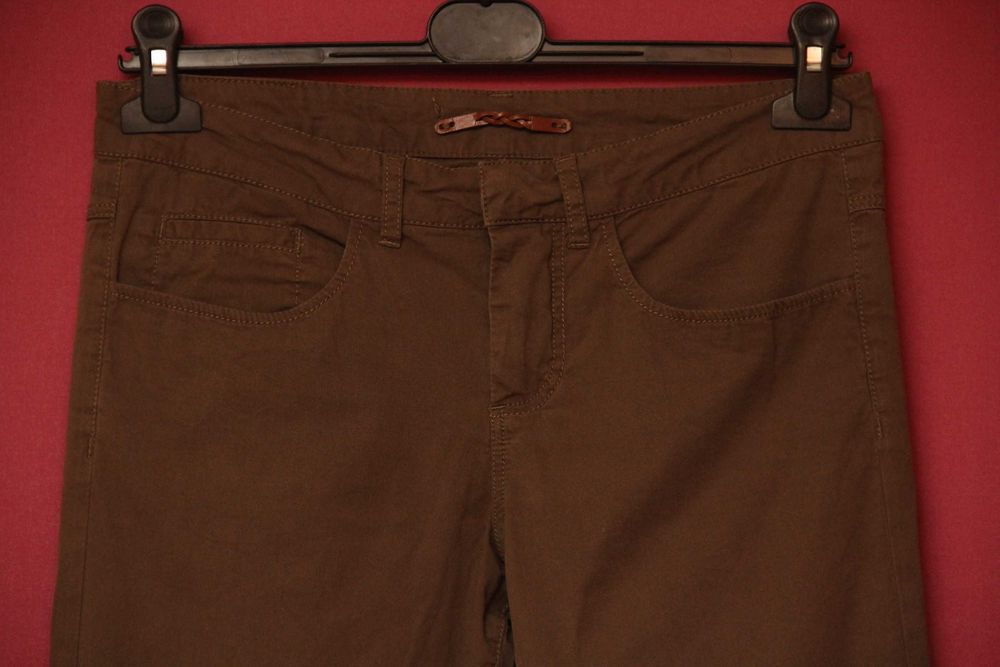 Lacoste рр 36 US 4 брючки из хлопка и эластина