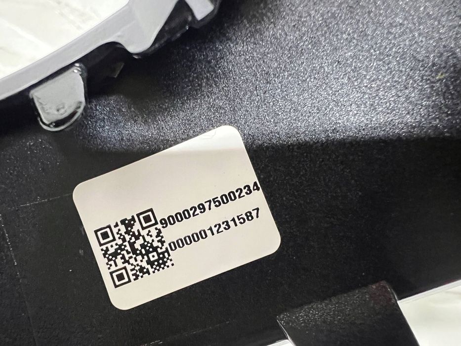 mercedes gla 248 grill atrapa zderzak przód a2478883401