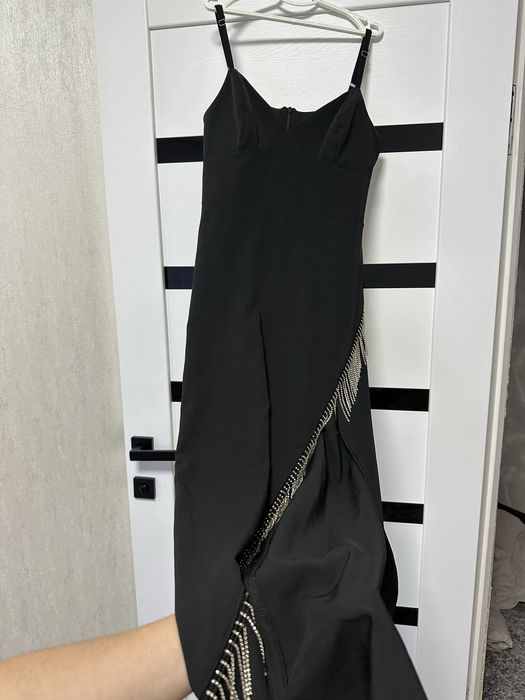 Вечірня сукня з розрізом ,розмір М