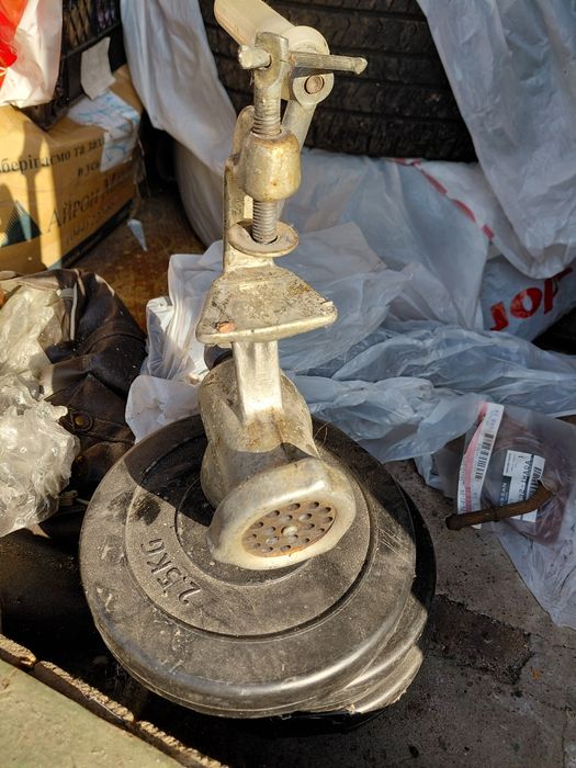 Продам 2 шт мясорубка по ГОСТ б/у